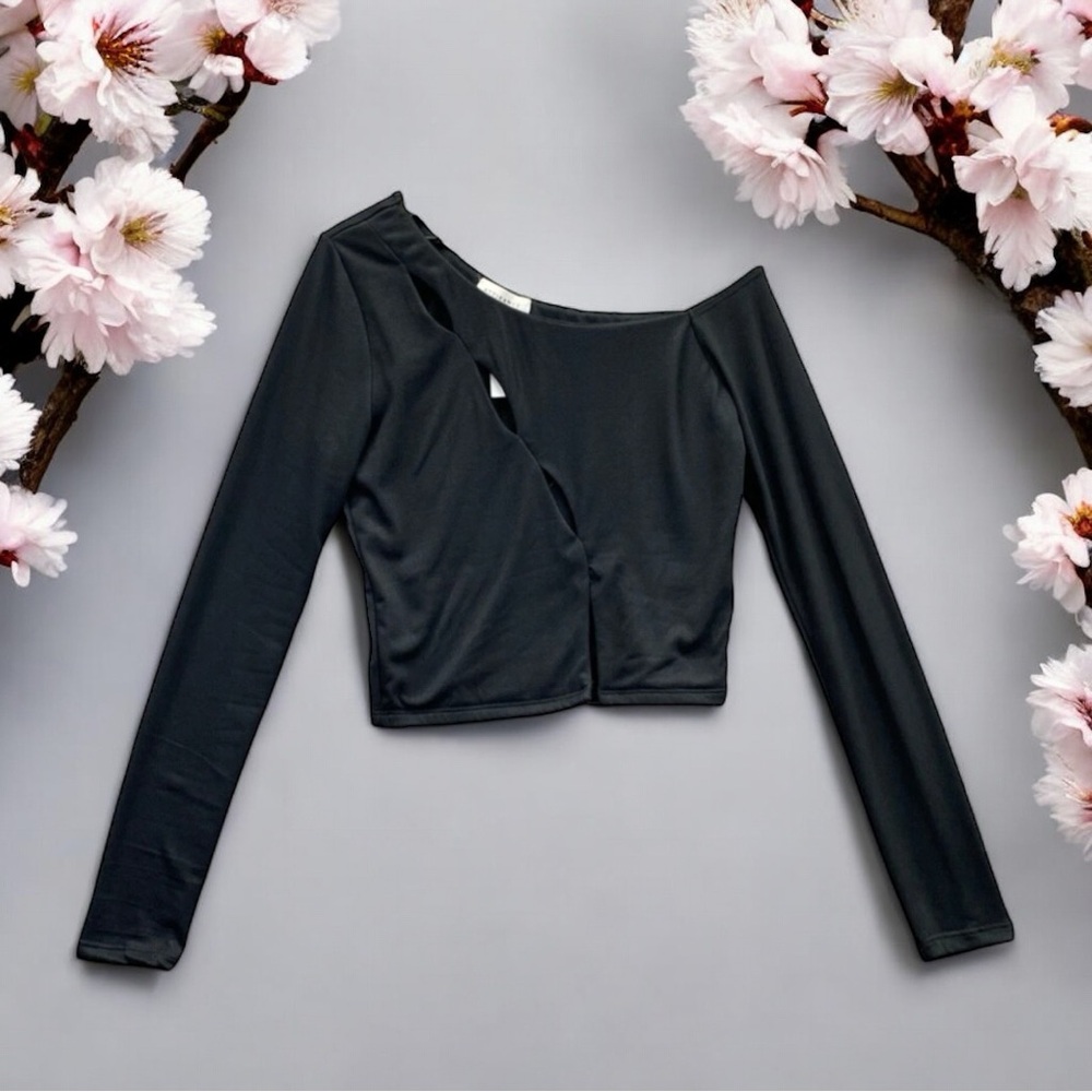 Attirance Womens Black Cropped Top Off The Shoulder Long Sleeve Size Medium